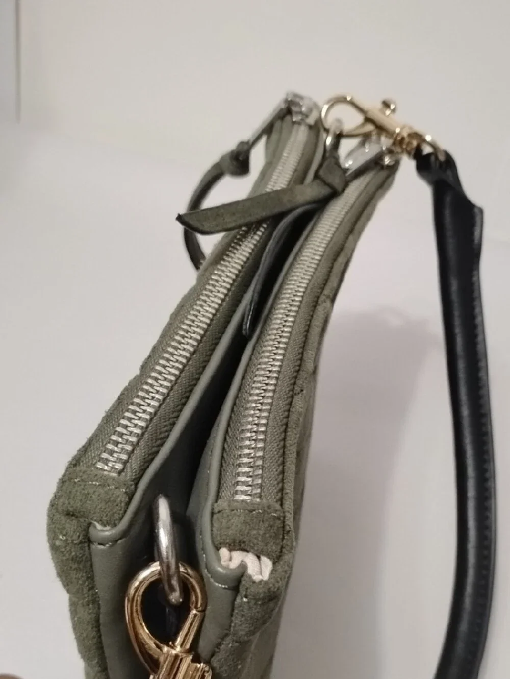 Rae OnDunn Women’s Olive Green Suede Quilted Crossbody Pouch/Bag‎